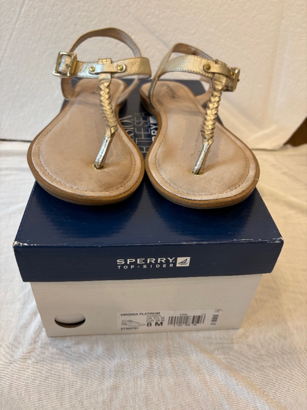 SPERRY "Virginia" Light Gold Metallic Woven Flat Sandals; Size 8B